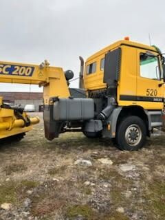 MB / Øveraasen RSC200 kompakt sweeper - 2002 Modell - 57000KM - Подметально-уборочная машина: фото 2 MB / Øveraasen RSC200 kompakt sweeper - 2002 Modell - 57000KM - Подметально-уборочная машина: фото 2