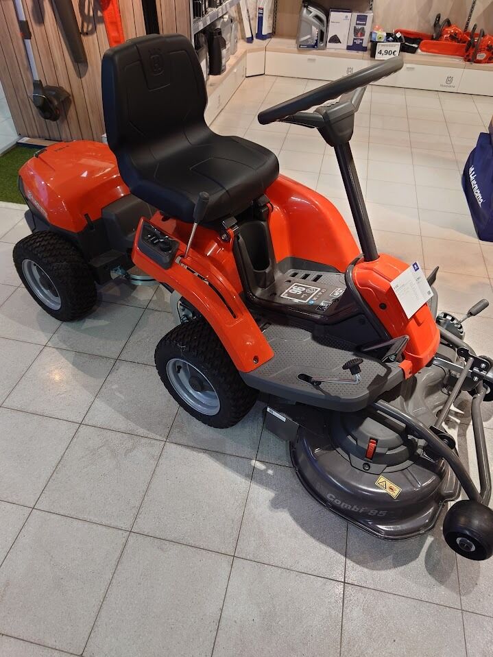 (Ny) Eldriven gräsklippare Husqvarna R 112 IC RIDER - Садовое оборудование: фото 2 (Ny) Eldriven gräsklippare Husqvarna R 112 IC RIDER - Садовое оборудование: фото 2
