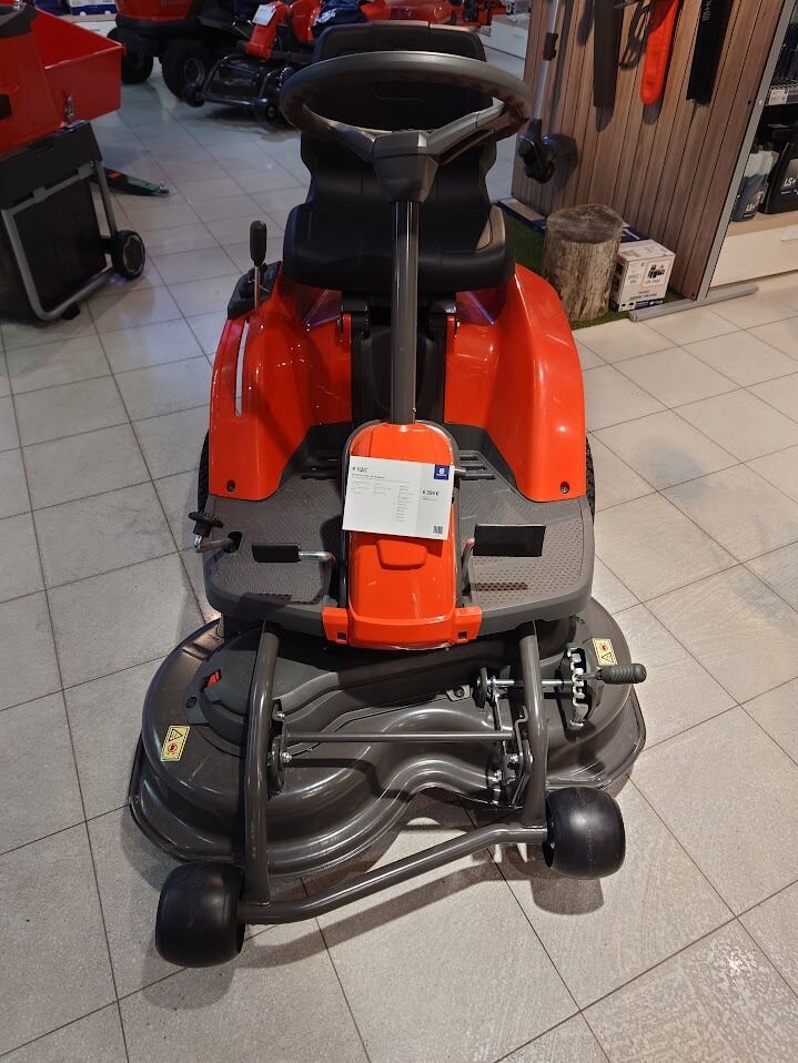 (Ny) Eldriven gräsklippare Husqvarna R 112 IC RIDER - Садовое оборудование: фото 3 (Ny) Eldriven gräsklippare Husqvarna R 112 IC RIDER - Садовое оборудование: фото 3