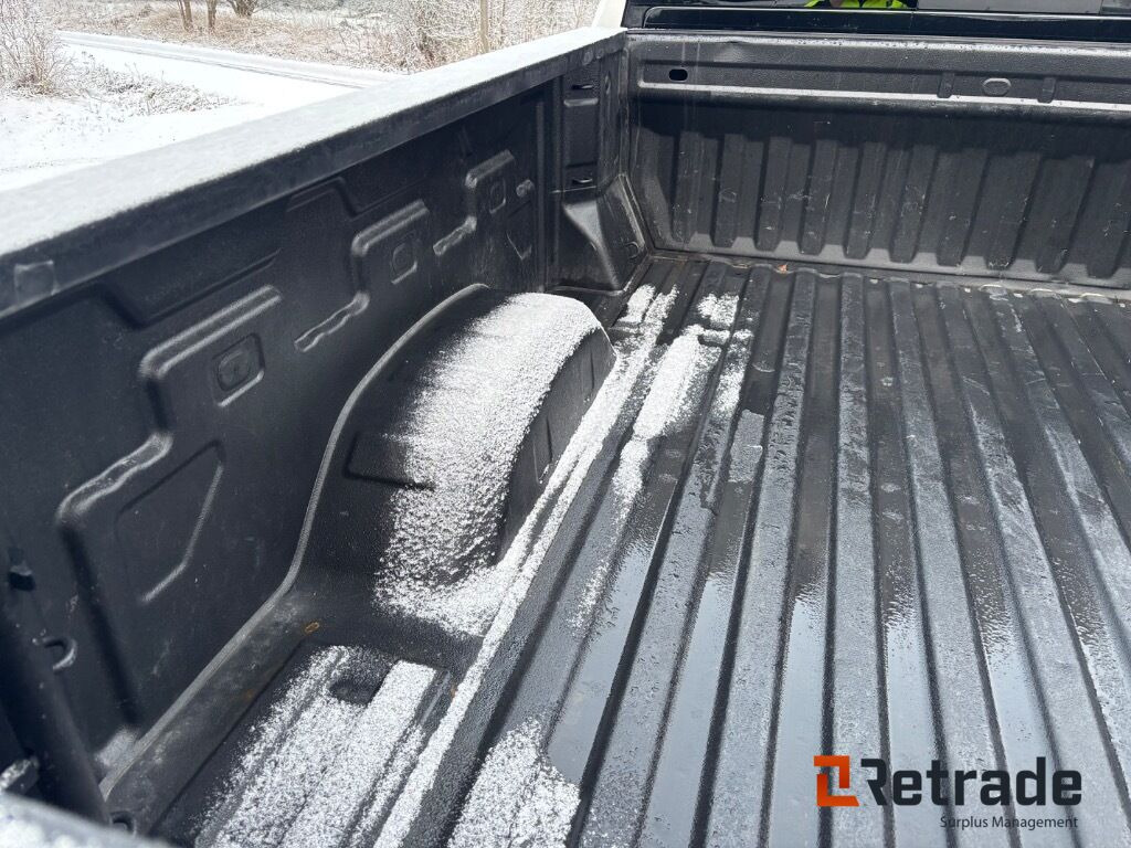 Легковой автомобиль Pickup GMC Sierra 2500HD  6.6 Duramax diesel - 2021: фото 17