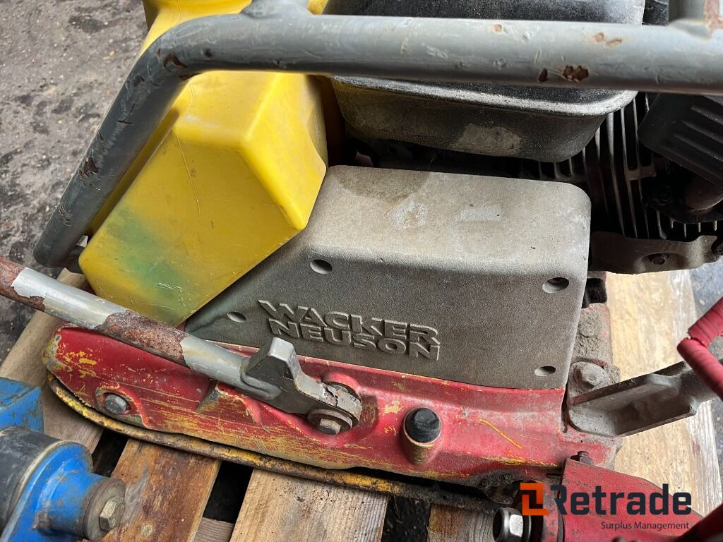 Pladevibrator Wacker/Neuson Plade vibrator - Строительное оборудование: фото 2 Pladevibrator Wacker/Neuson Plade vibrator - Строительное оборудование: фото 2