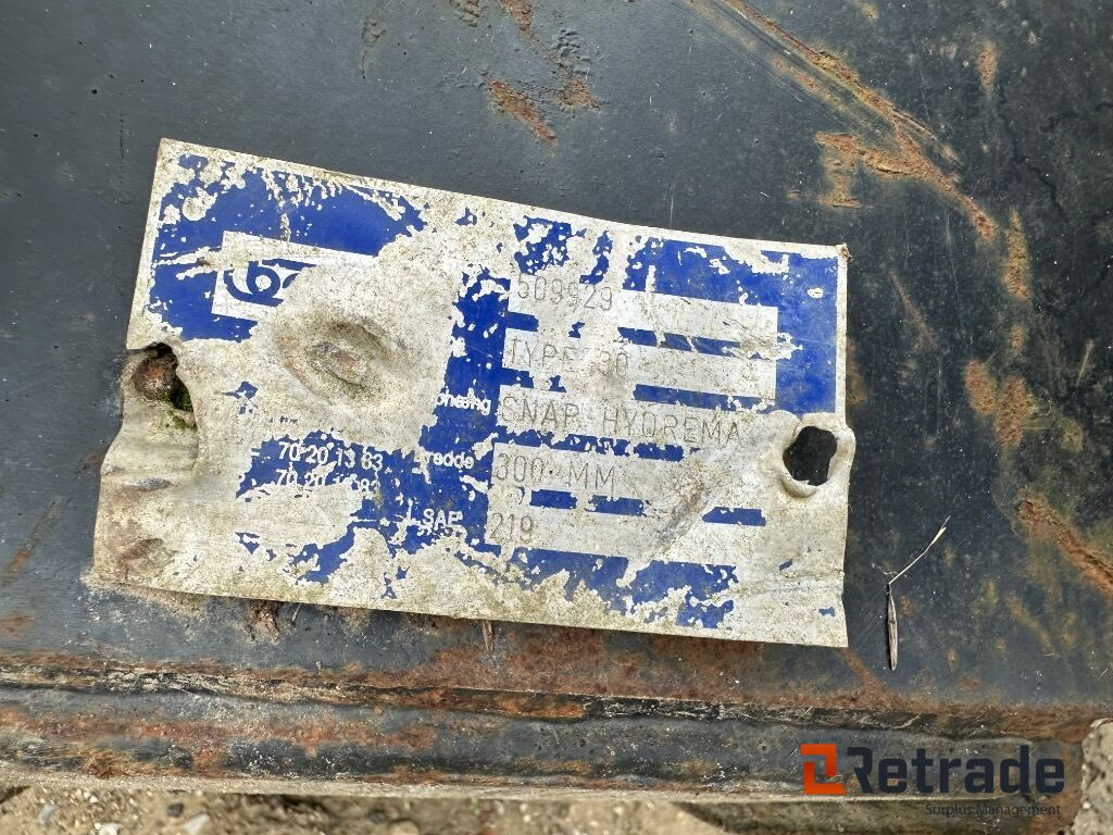 Rendeskovl 30 cm - Ковш для экскаватора: фото 3 Rendeskovl 30 cm - Ковш для экскаватора: фото 3