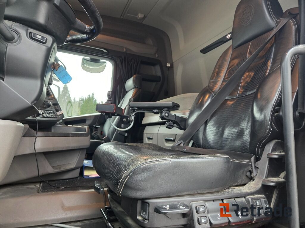 SCANIA R 580 2018 MOD EU OK 6X4 BRØYTERIGGET - Самосвал: фото 5 SCANIA R 580 2018 MOD EU OK 6X4 BRØYTERIGGET - Самосвал: фото 5