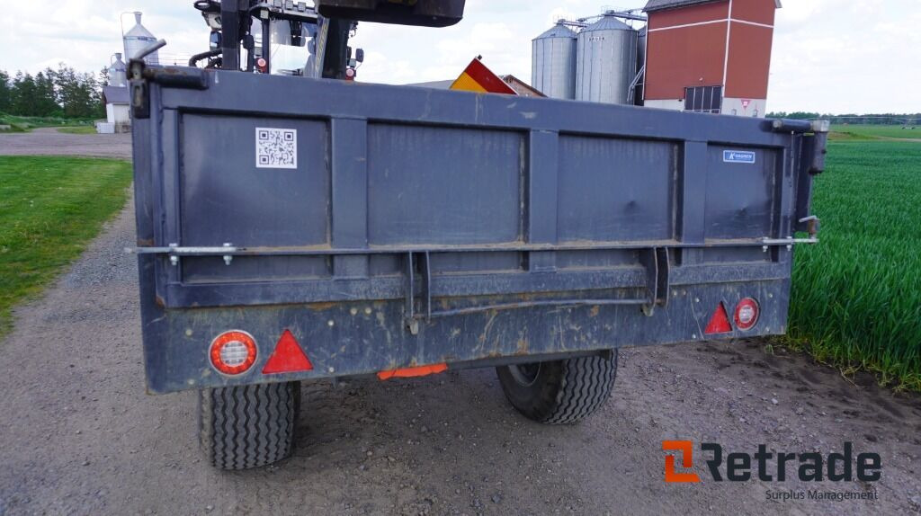 Schaktvagn K-Vagnen 7,0 styrbart drag - Самосвальный прицеп: фото 4 Schaktvagn K-Vagnen 7,0 styrbart drag - Самосвальный прицеп: фото 4