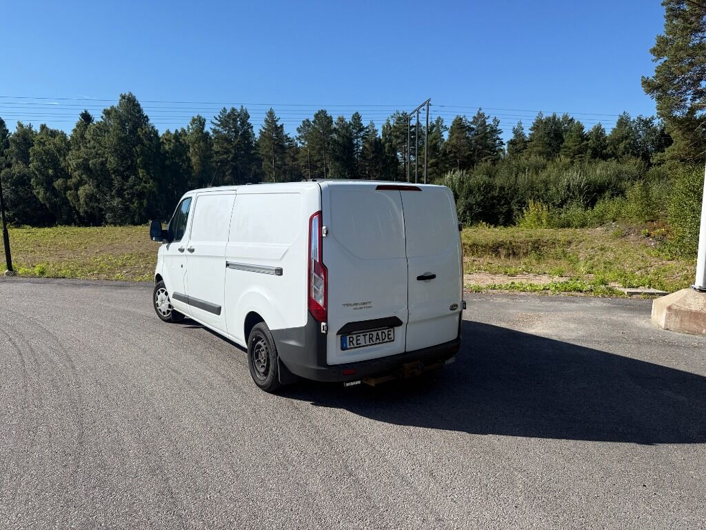 Skåpbil FORD Transit Custom - Грузовик с закрытым кузовом: фото 4 Skåpbil FORD Transit Custom - Грузовик с закрытым кузовом: фото 4