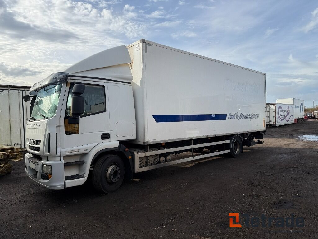 Skåpbil IVECO ML150E25/P - Грузовик с закрытым кузовом: фото 1 Skåpbil IVECO ML150E25/P - Грузовик с закрытым кузовом: фото 1