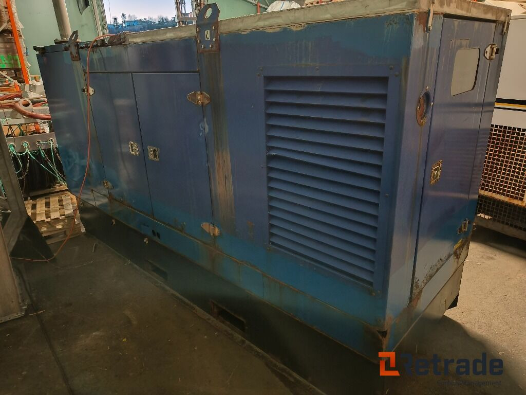 400V Generator Iveco 200kVa, kun 2400timer - Строительная техника: фото 4 400V Generator Iveco 200kVa, kun 2400timer - Строительная техника: фото 4