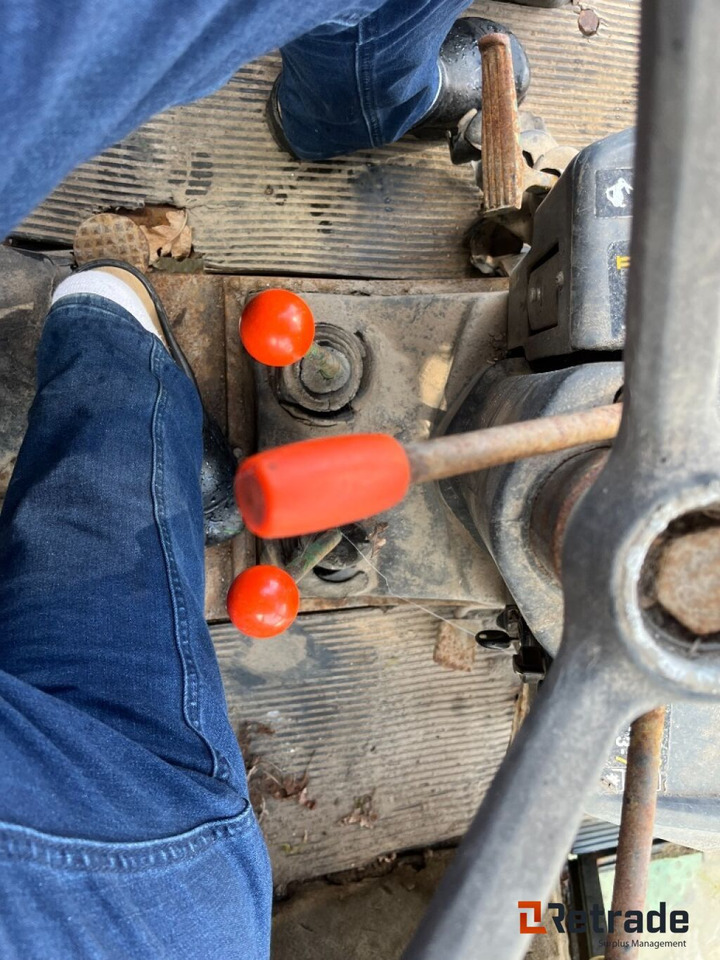 Трактор Tractor John Deere 2130 D 4 X 4 Traktor 2130 4 X 4: фото 16