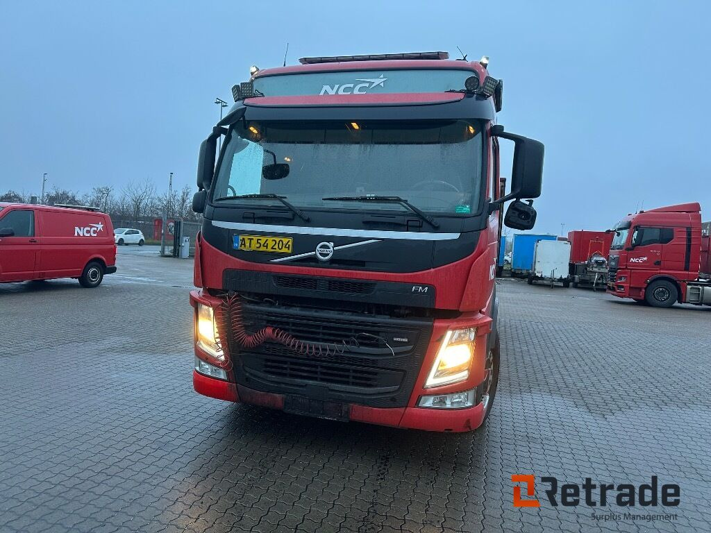 VOLVO FM-420 Lastbil med kran - Самосвал, Автоманипулятор: фото 3 VOLVO FM-420 Lastbil med kran - Самосвал, Автоманипулятор: фото 3