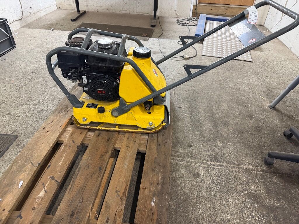 Vibroplatta Wacker Neuson - Виброплита: фото 1 Vibroplatta Wacker Neuson - Виброплита: фото 1
