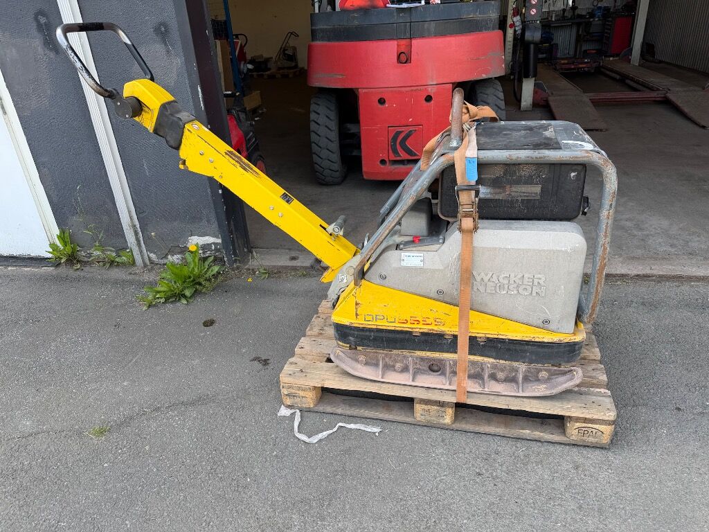 Vibroplatta Wacker Neuson - Виброплита: фото 2 Vibroplatta Wacker Neuson - Виброплита: фото 2