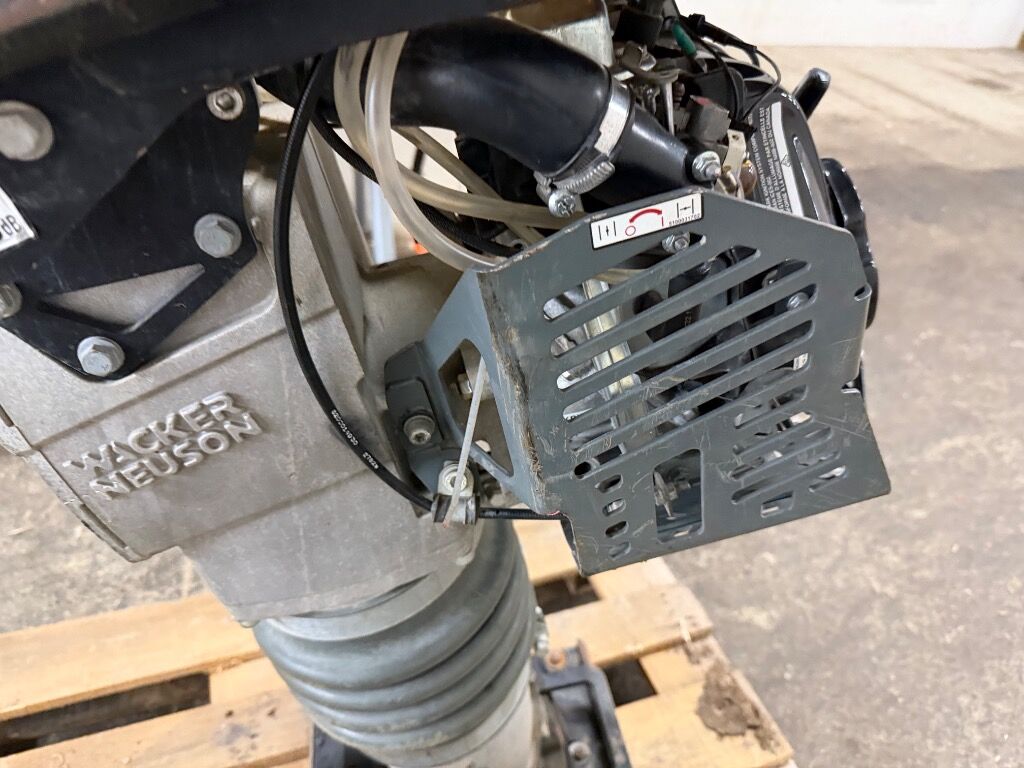 Vibrostamp Wacker Neuson - Виброплита: фото 4 Vibrostamp Wacker Neuson - Виброплита: фото 4