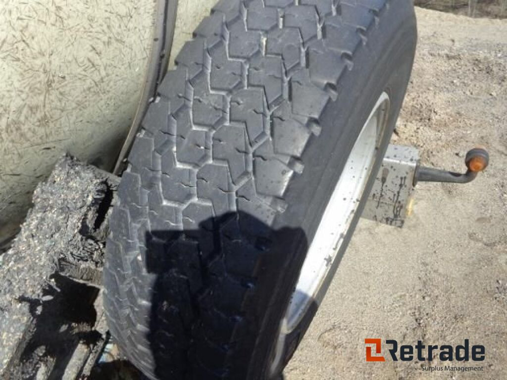 WEDHOLMS Tanksläp/ Tank trailer - Прицеп-цистерна: фото 5 WEDHOLMS Tanksläp/ Tank trailer - Прицеп-цистерна: фото 5