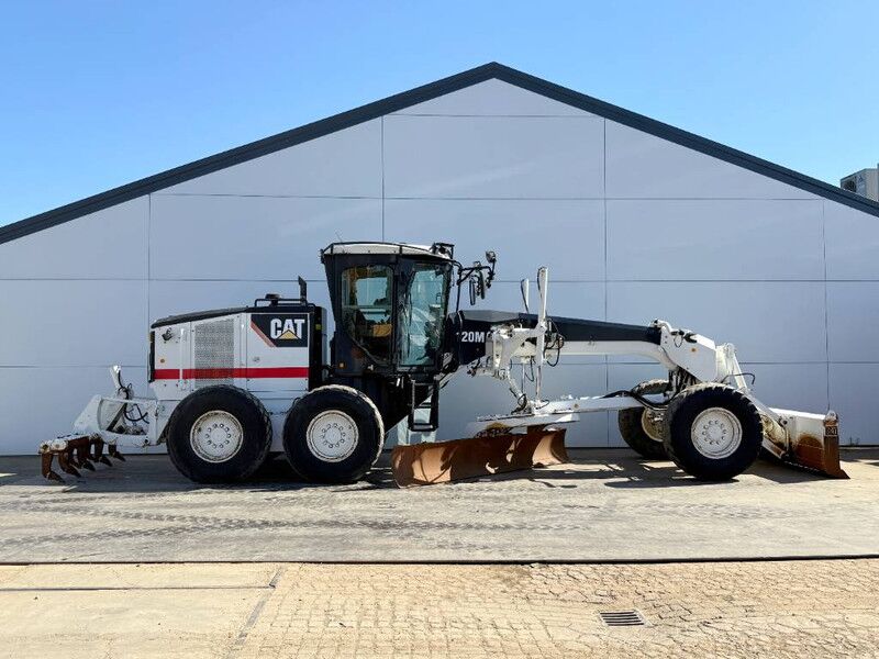 Cat 120M - CE / Front Blade + Ripper / Auto Greasing - Грейдер: фото 5 Cat 120M - CE / Front Blade + Ripper / Auto Greasing - Грейдер: фото 5
