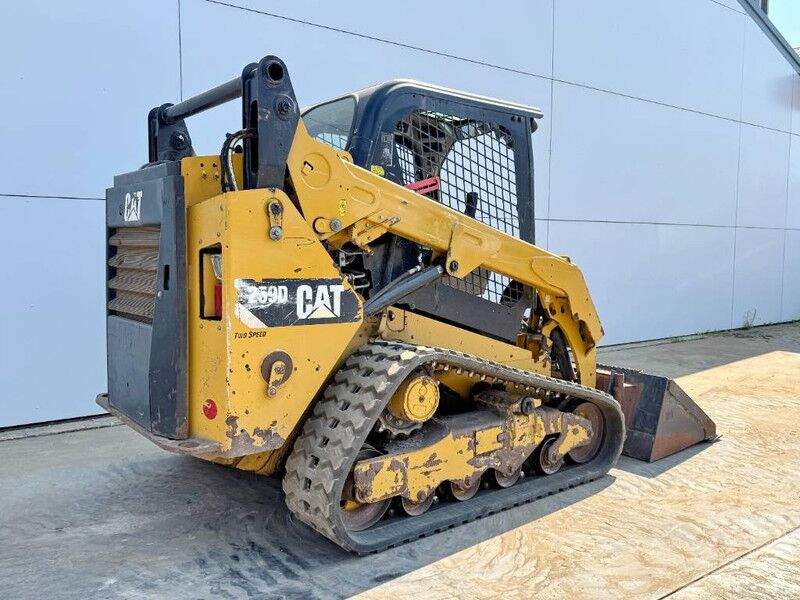Cat 259D - Two-Speed Compact Track Loader - Мини-погрузчик с бортовым поворотом: фото 5 Cat 259D - Two-Speed Compact Track Loader - Мини-погрузчик с бортовым поворотом: фото 5