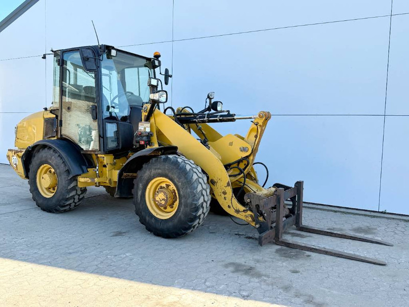 Колёсный погрузчик Cat 906H - Automatic Greasing / Quick Coupler: фото 7