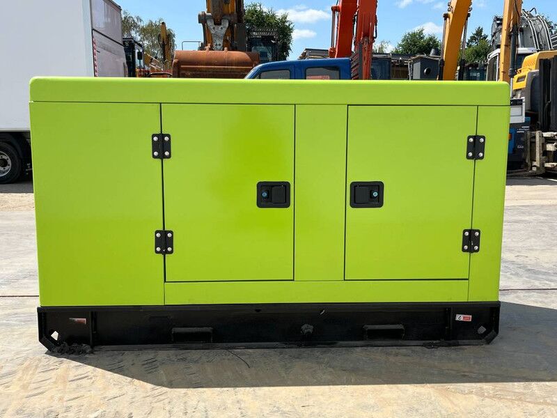 Compal Power VG-R30 - BRAND NEW / UNUSED - Электрогенератор: фото 5 Compal Power VG-R30 - BRAND NEW / UNUSED - Электрогенератор: фото 5