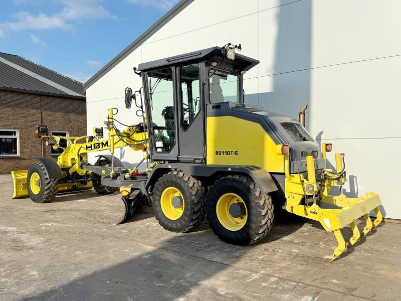 HBM BG110T-5 - Front Blade + Ripper / TRIMBLE AS400 - Грейдер: фото 2 HBM BG110T-5 - Front Blade + Ripper / TRIMBLE AS400 - Грейдер: фото 2