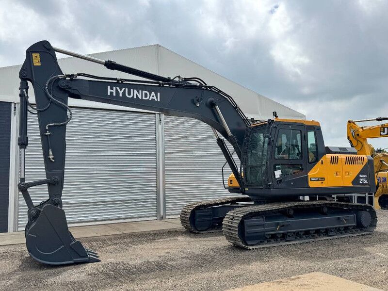Hyundai R215L Smart X Plus *2026 Model* - Hammer Lines - Гусеничный экскаватор: фото 2 Hyundai R215L Smart X Plus *2026 Model* - Hammer Lines - Гусеничный экскаватор: фото 2