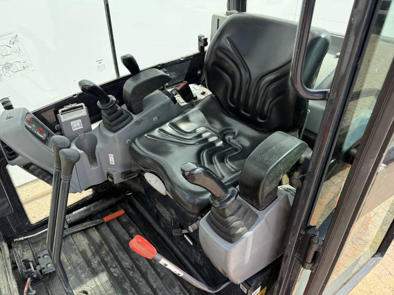 Мини-экскаватор Kubota KX016-4 - Hammer Lines / Quick Coupler: фото 8