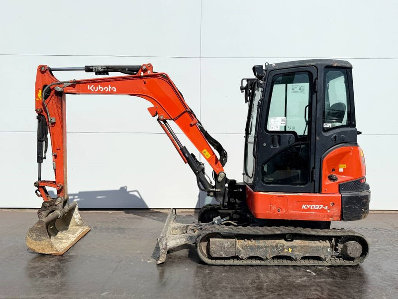 Kubota KX037-4 - Hammer Lines / Quick Coupler - Мини-экскаватор: фото 1 Kubota KX037-4 - Hammer Lines / Quick Coupler - Мини-экскаватор: фото 1