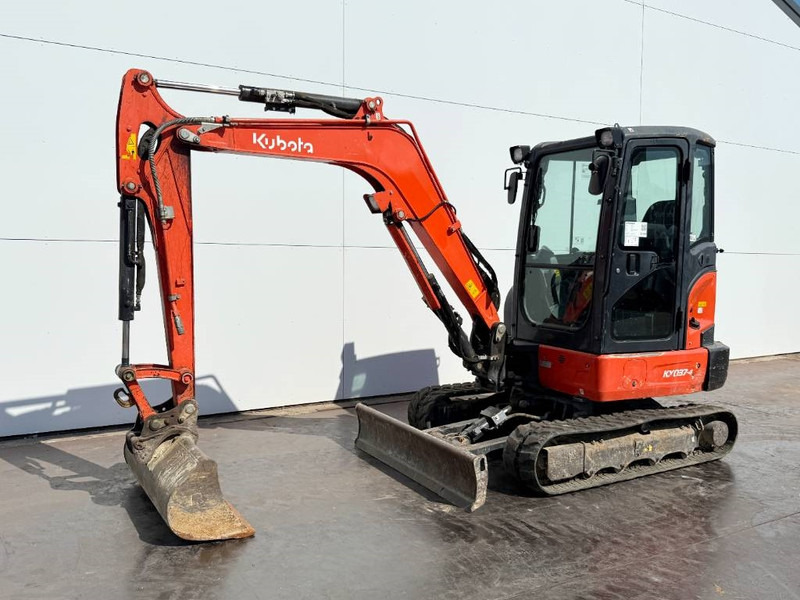 Kubota KX037-4 - Hammer Lines / Quick Coupler - Мини-экскаватор: фото 2 Kubota KX037-4 - Hammer Lines / Quick Coupler - Мини-экскаватор: фото 2