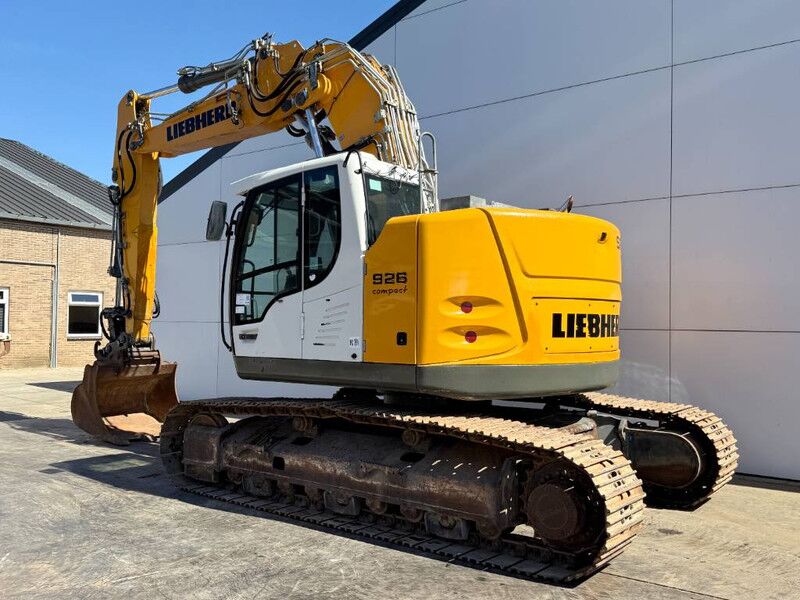 Liebherr R926LC Compact - Hammer Lines / Quick Coupler - Гусеничный экскаватор: фото 3 Liebherr R926LC Compact - Hammer Lines / Quick Coupler - Гусеничный экскаватор: фото 3