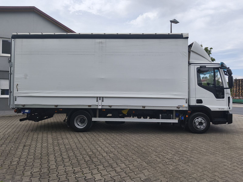 Iveco Eurocargo 75-210 - Тентованный грузовик: фото 4 Iveco Eurocargo 75-210 - Тентованный грузовик: фото 4
