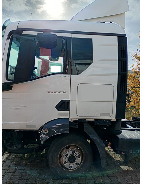 MAN TGL 12.250 - Грузовик-шасси: фото 5 MAN TGL 12.250 - Грузовик-шасси: фото 5