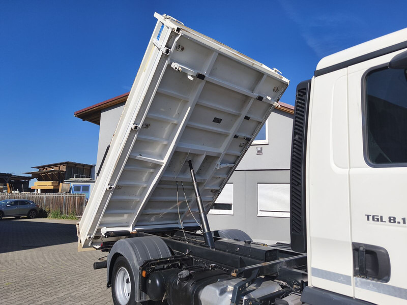 Самосвал MAN TGL 8.180: фото 14 Самосвал MAN TGL 8.180: фото 14