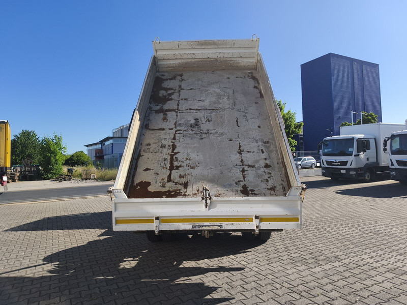 Самосвал MAN TGL 8.180: фото 13 Самосвал MAN TGL 8.180: фото 13