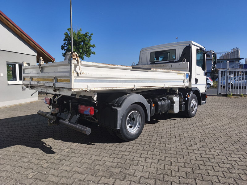 Самосвал MAN TGL 8.180: фото 10 Самосвал MAN TGL 8.180: фото 10