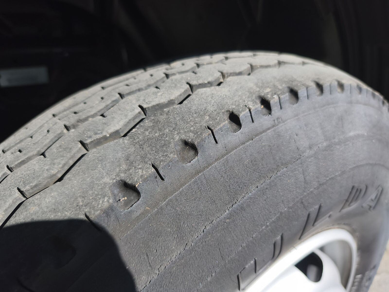 Самосвал MAN TGL 8.180: фото 19 Самосвал MAN TGL 8.180: фото 19