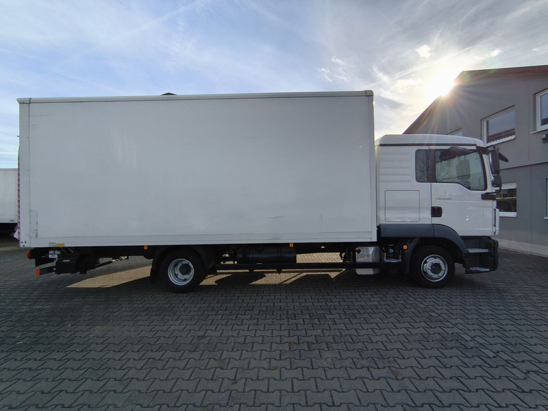 MAN TGL 8.190 Koffer gFH AHK LBW Euro 6 4x2 (11) TÜV NEU - Грузовик с закрытым кузовом: фото 4 MAN TGL 8.190 Koffer gFH AHK LBW Euro 6 4x2 (11) TÜV NEU - Грузовик с закрытым кузовом: фото 4