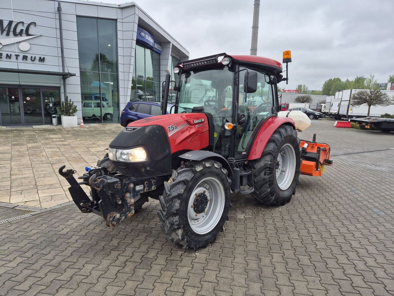 CASE IH IH Farmall 75 - Трактор: фото 3 CASE IH IH Farmall 75 - Трактор: фото 3