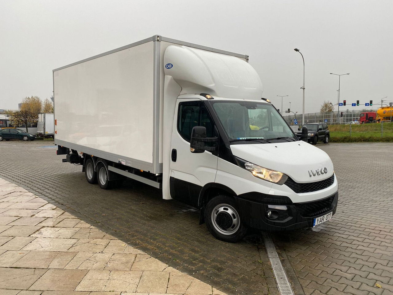 Iveco Daily 35C18 35C180 / NEW Service / Trailer / Euro 6 - Грузовик с закрытым кузовом: фото 3 Iveco Daily 35C18 35C180 / NEW Service / Trailer / Euro 6 - Грузовик с закрытым кузовом: фото 3