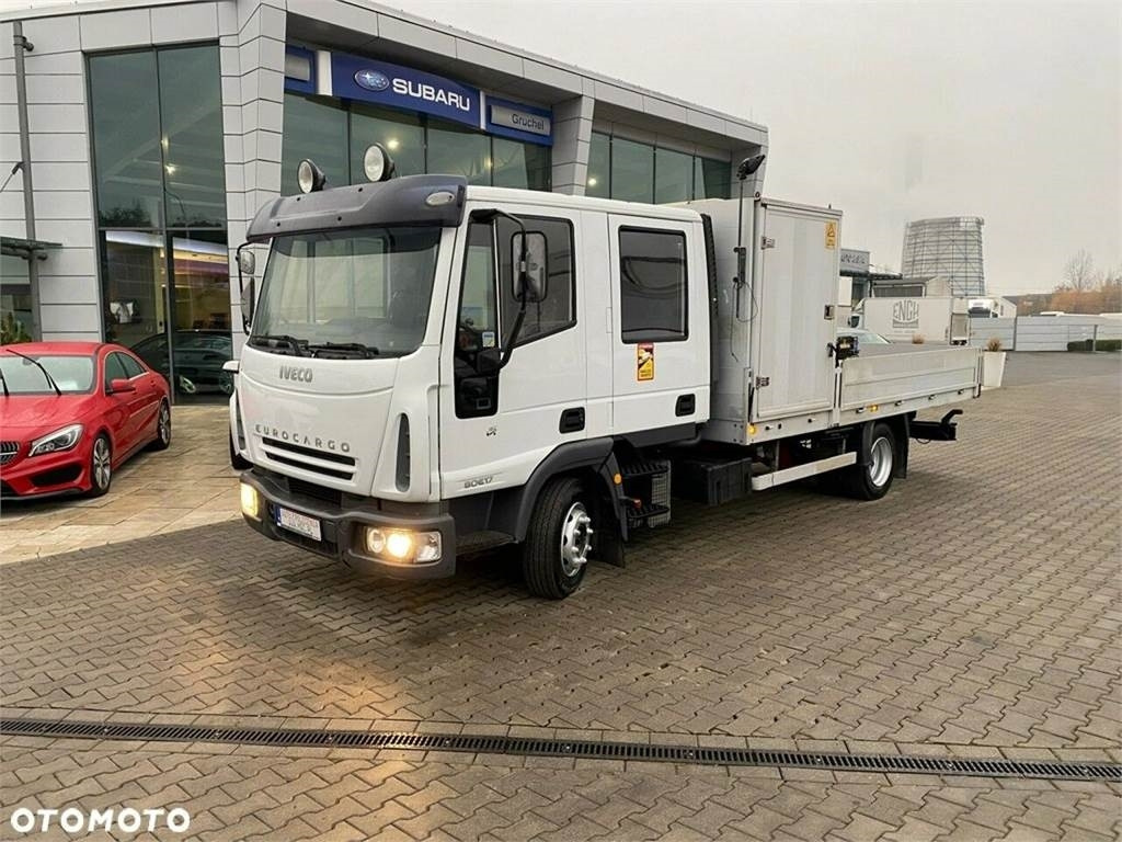 Iveco EuroCargo ML80E17 / HDS HMF / 1 OWNER / DOKA - Грузовик бортовой/ Платформа: фото 1 Iveco EuroCargo ML80E17 / HDS HMF / 1 OWNER / DOKA - Грузовик бортовой/ Платформа: фото 1