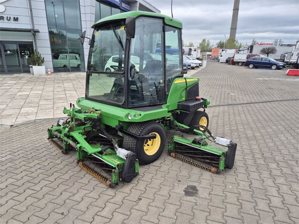 John Deere 1905 4WD / 2010 / SERVICED / CABIN! - Газонокосилка: фото 1 John Deere 1905 4WD / 2010 / SERVICED / CABIN! - Газонокосилка: фото 1