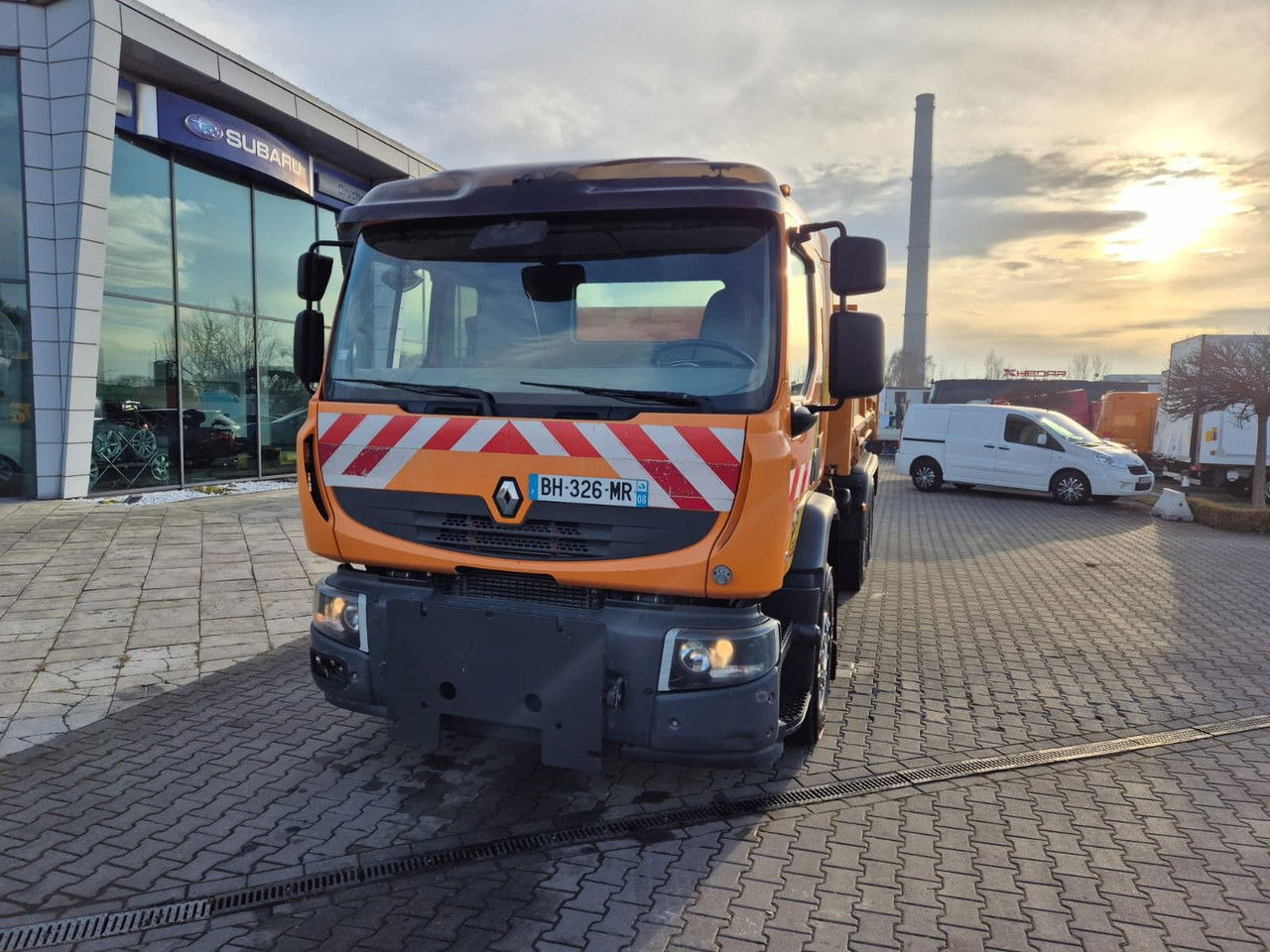 RENAULT Premium Lander 370 DXi - Самосвал: фото 4 RENAULT Premium Lander 370 DXi - Самосвал: фото 4