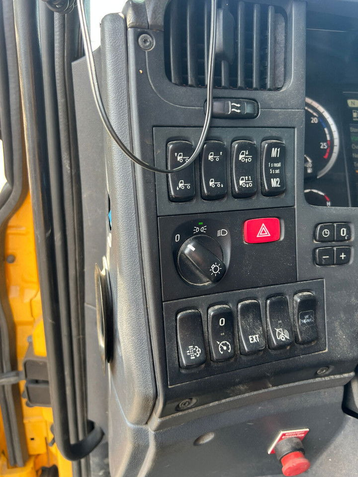 Грузовик-контейнеровоз/ Сменный кузов Scania P280 4X2 / Skipper / Joab / 1 OW / Very Good Condition / Service: фото 21