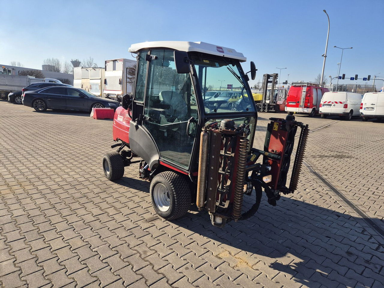 Toro CT2240 / 4WD / Like NEW / Only 1681MTH Toro CT2240 / 4WD / Like NEW / Only 1681MTH - Газонокосилка: фото 2 Toro CT2240 / 4WD / Like NEW / Only 1681MTH Toro CT2240 / 4WD / Like NEW / Only 1681MTH - Газонокосилка: фото 2