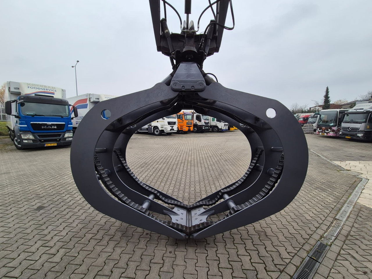 Колёсный погрузчик VOLVO L180 E / 4WD / 1 Owner / Wood LOG: фото 20 Колёсный погрузчик VOLVO L180 E / 4WD / 1 Owner / Wood LOG: фото 20