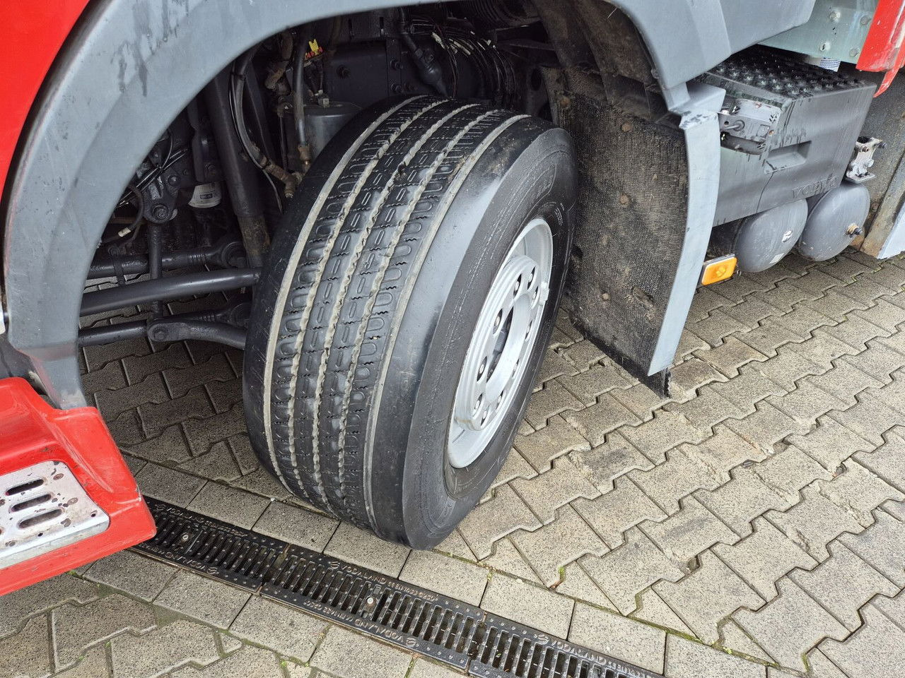 Грузовик бортовой/ Платформа, Автоманипулятор Volvo FM 330 Webasto / HDS Hiab / 1 Owner: фото 14