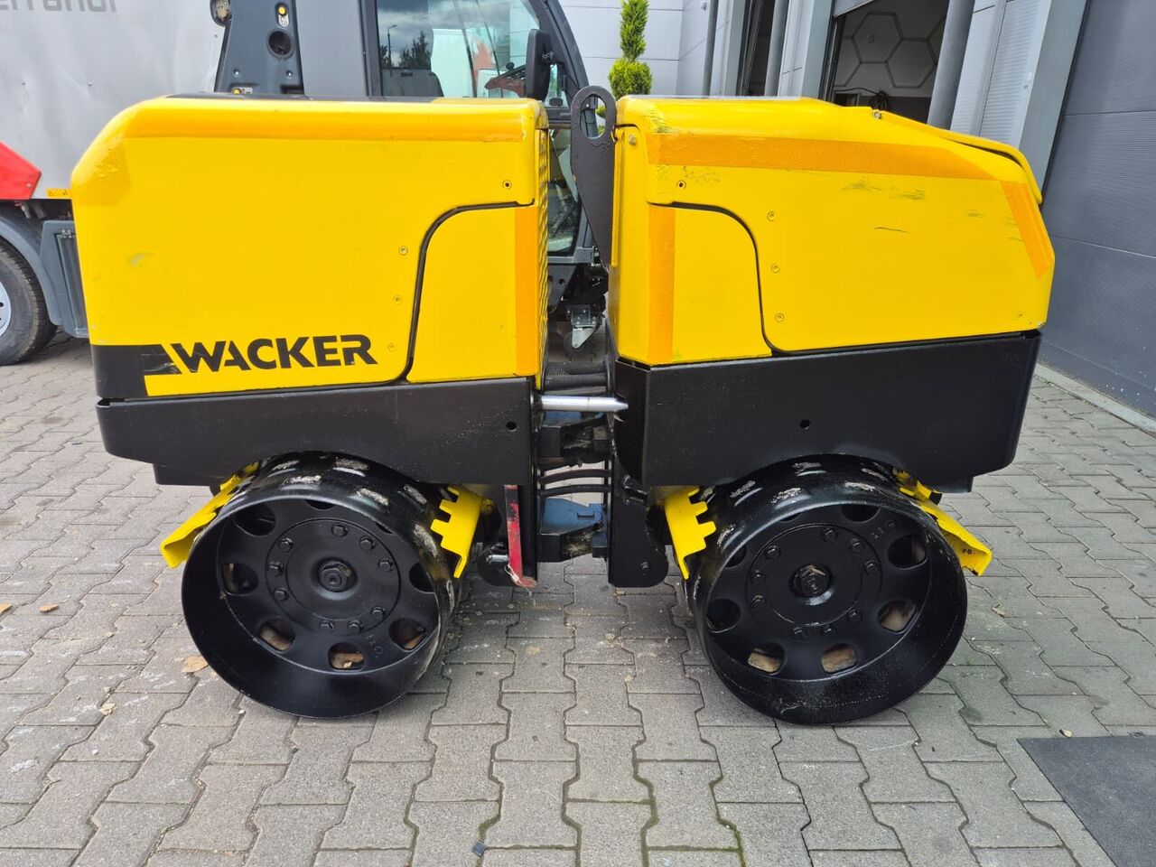 Wacker RT - Каток тротуарный: фото 2 Wacker RT - Каток тротуарный: фото 2