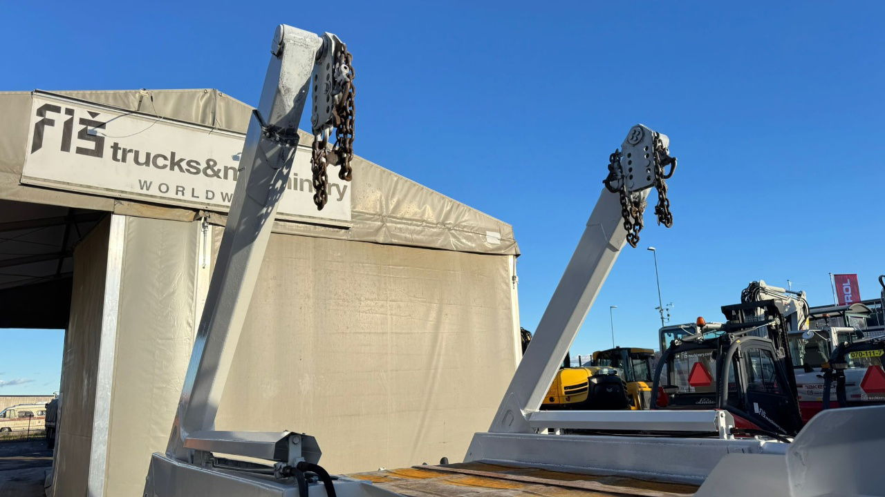 MAN 18.284 LK 4x2 absetz tipper - euro 2 - Грузовик-контейнеровоз/ Сменный кузов: фото 4 MAN 18.284 LK 4x2 absetz tipper - euro 2 - Грузовик-контейнеровоз/ Сменный кузов: фото 4