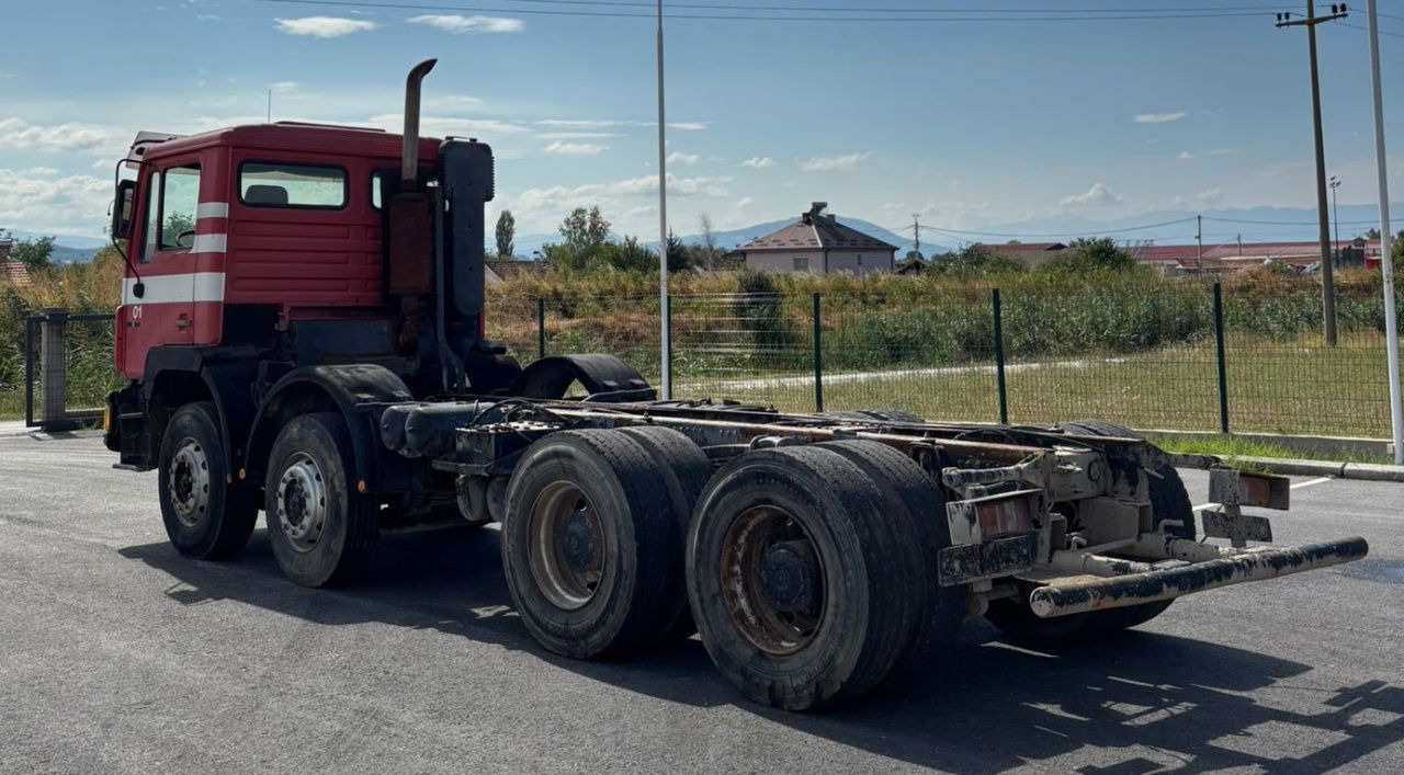 MAN 32.322 8x4 chassis - spring - Грузовик-шасси: фото 4 MAN 32.322 8x4 chassis - spring - Грузовик-шасси: фото 4
