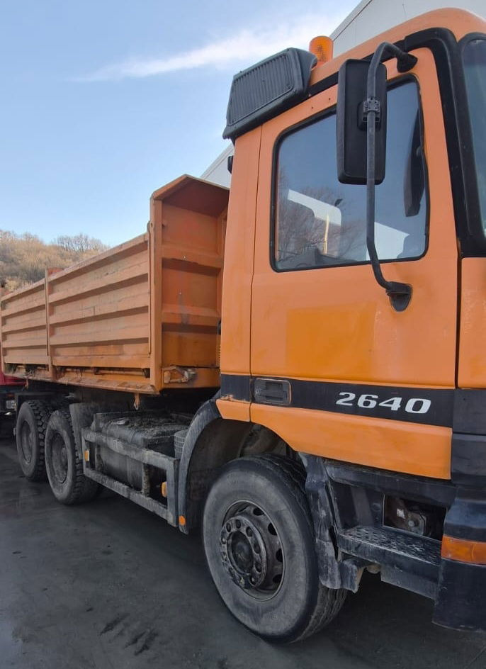 Mercedes-Benz Actros 2640 K 6x4 meiller tipper - Самосвал: фото 2 Mercedes-Benz Actros 2640 K 6x4 meiller tipper - Самосвал: фото 2