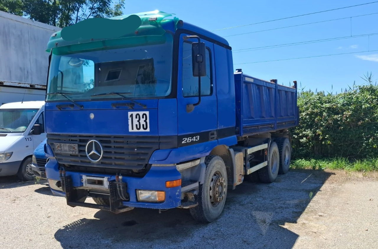 Mercedes-Benz Actros 2643 K 6x4 meiller tipper - Самосвал: фото 1 Mercedes-Benz Actros 2643 K 6x4 meiller tipper - Самосвал: фото 1