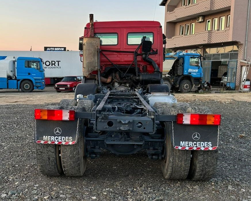 Mercedes-Benz Actros 3243 8x4 chassis - retarder - Грузовик-шасси: фото 5 Mercedes-Benz Actros 3243 8x4 chassis - retarder - Грузовик-шасси: фото 5