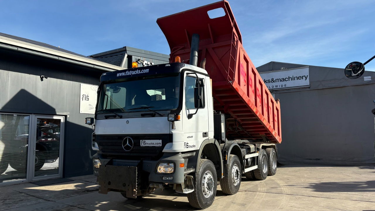 Mercedes-Benz Actros 4141 K 8x6 tipper - 19m3 - spring suspension - Самосвал: фото 5 Mercedes-Benz Actros 4141 K 8x6 tipper - 19m3 - spring suspension - Самосвал: фото 5